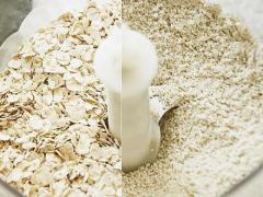 Flour (grilies) based on oats.